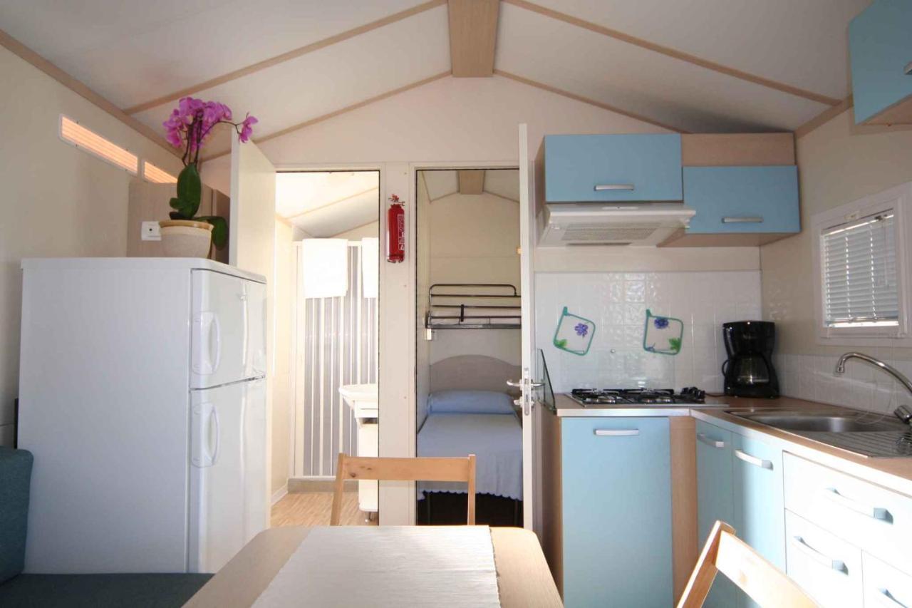 Mobilehomes In Pieve Vecchia - Norditalienische Seen 22044 Manerba del Garda Eksteriør bilde